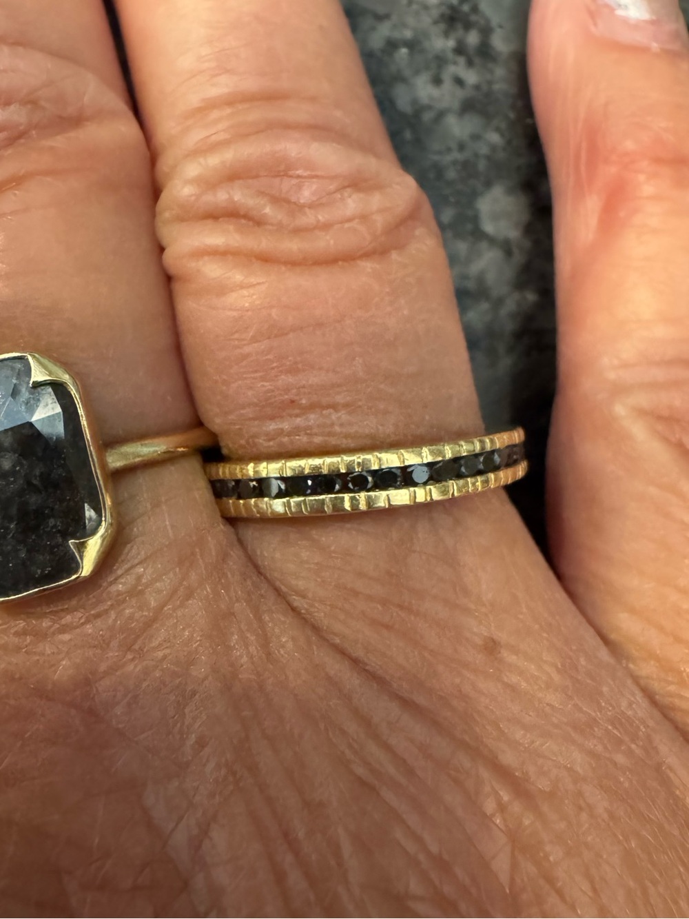 Todd Reed ? Black Diamond loop Eternity Band 18k Yellow Gold Sz 6.75